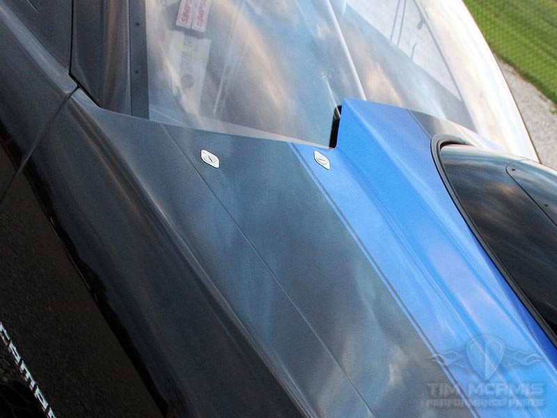 Quarter Turn Self Eject Fastener